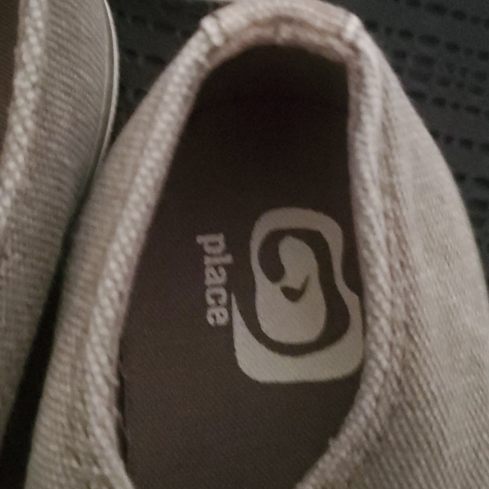 The children's place  boys sneakers grayish green - Picture 5 of 6